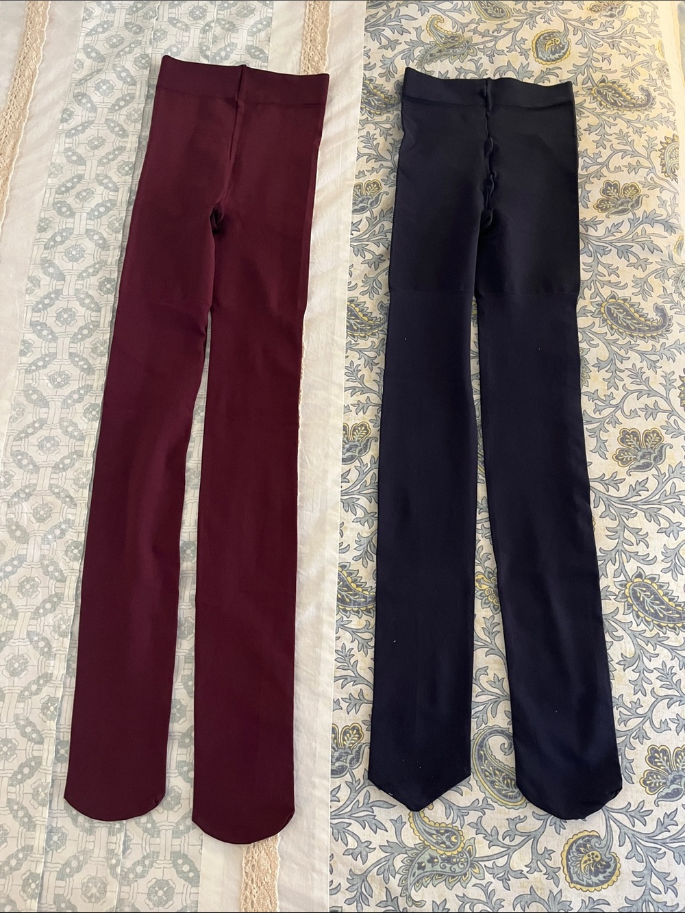 Stretch Tights in Burgundy and Navy